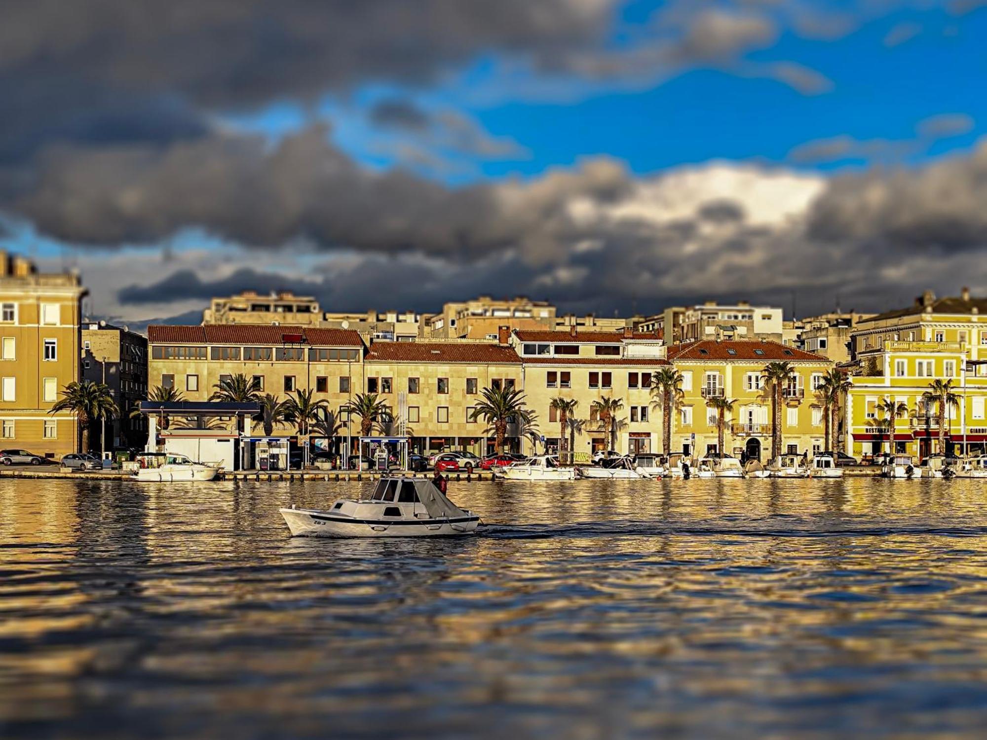 High Tide Apartment Zadar Bagian luar foto